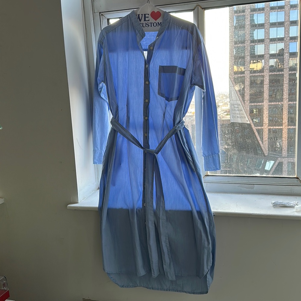 Gap size small belted long light blue dress-  used like new condition.